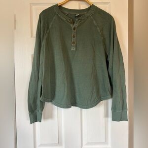 Old Navy Green Top
